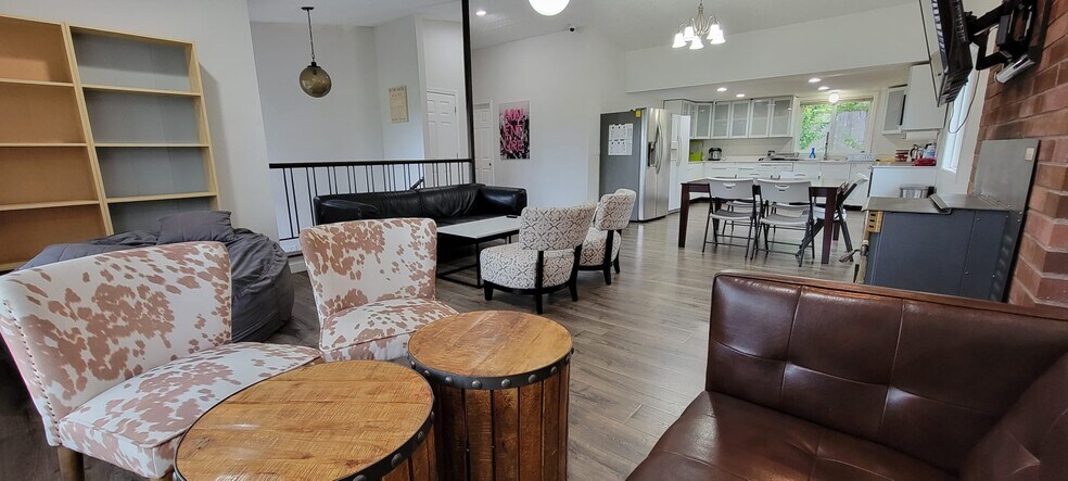 Building Photo - 8029 240th St SW