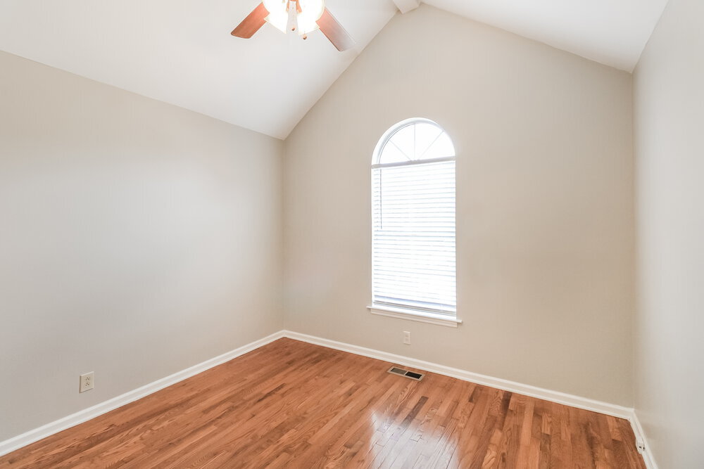 Building Photo - 3724 Belle Oaks Dr