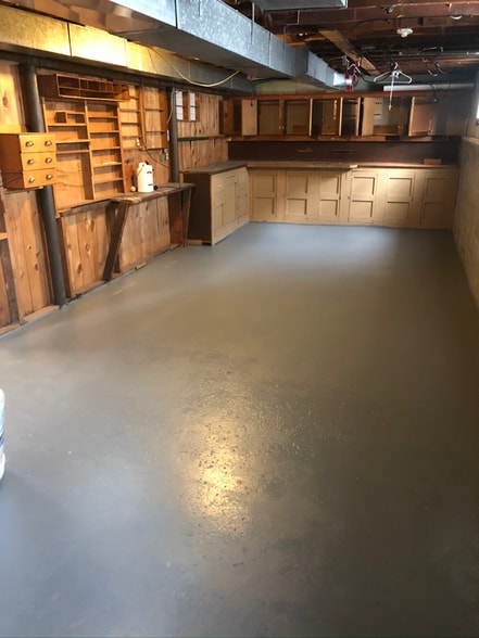 Building Photo - 3423 Osler Ave