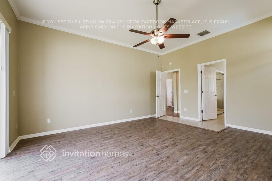 Building Photo - 819 Rivers Ct