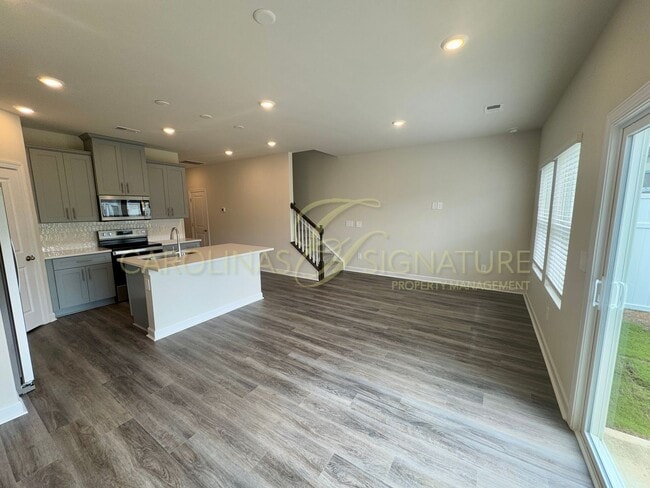 Building Photo - Beautiful New Construction Townhome in Union County