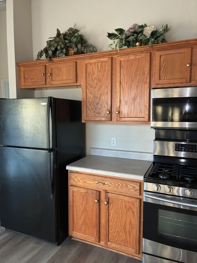 Building Photo - Charming 3BR 2BA w/ Attached Garage • Covered Patio in Pflugerville