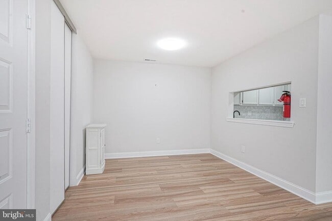 Building Photo - 4617A Aberdeen Dr