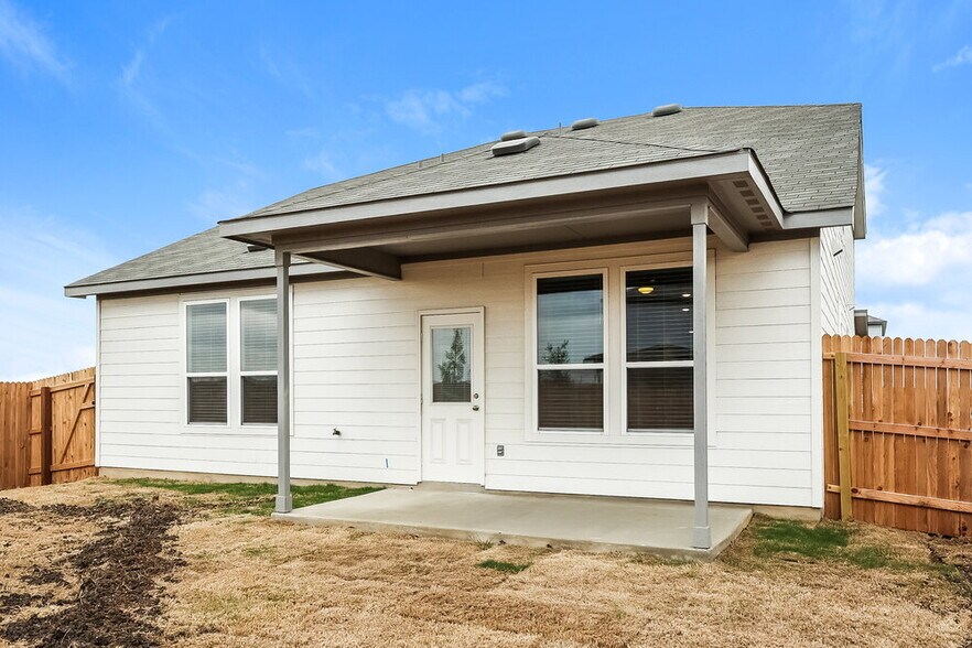 Building Photo - 1194 Casa Luminar