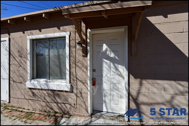 Building Photo - 3519 Douglas Ave