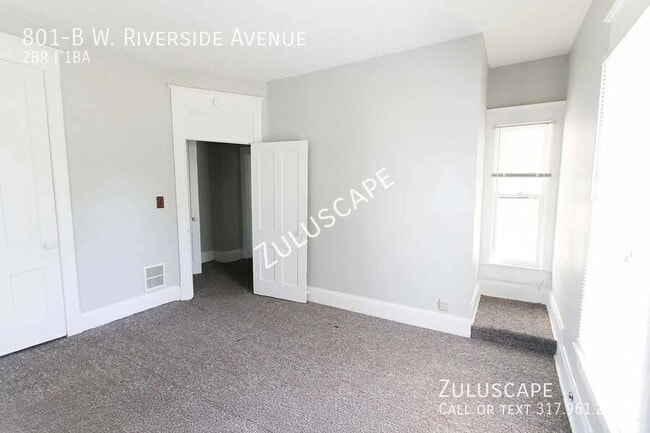 Building Photo - 801 W. Riverside Unit B / 2 bedroom 1 bath...