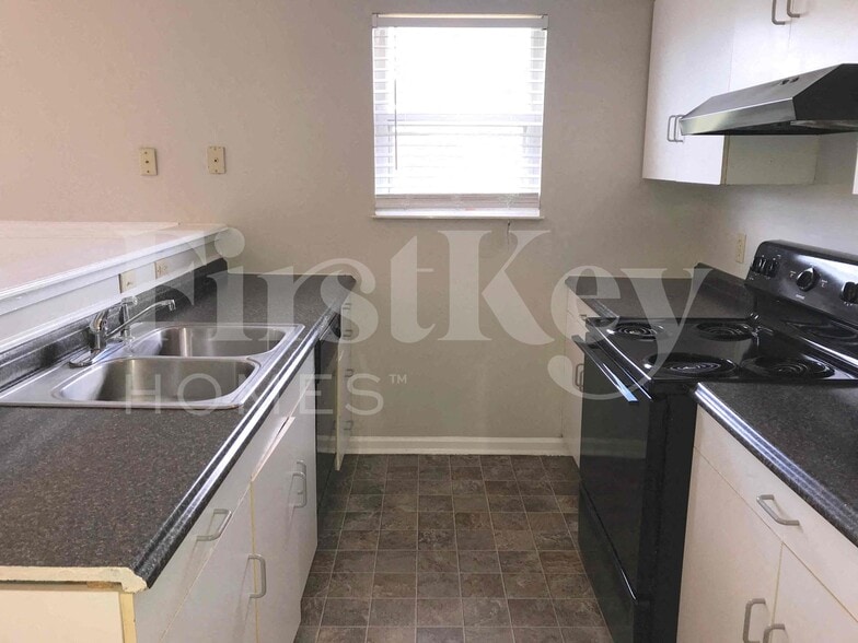 Building Photo - 2814 Boyd Ln