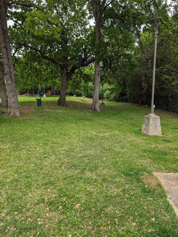 Building Photo - 2310 Bamboo Dr