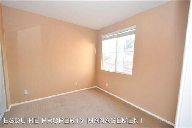 Building Photo - 4520 Calle Argolla