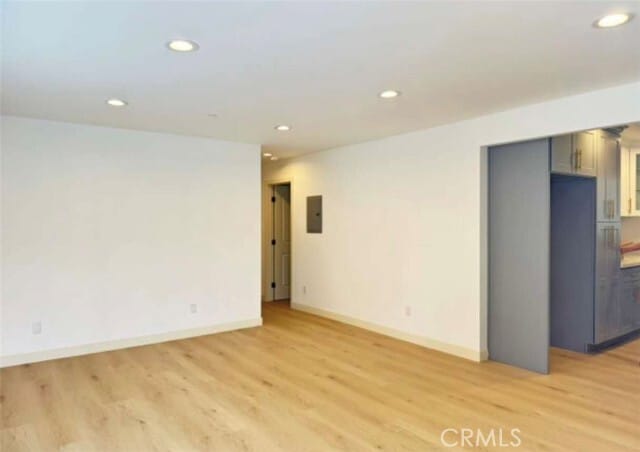 Building Photo - 3221 Evelyn Ave