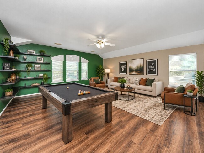 Building Photo - 16319 Autumn Leigh Dr