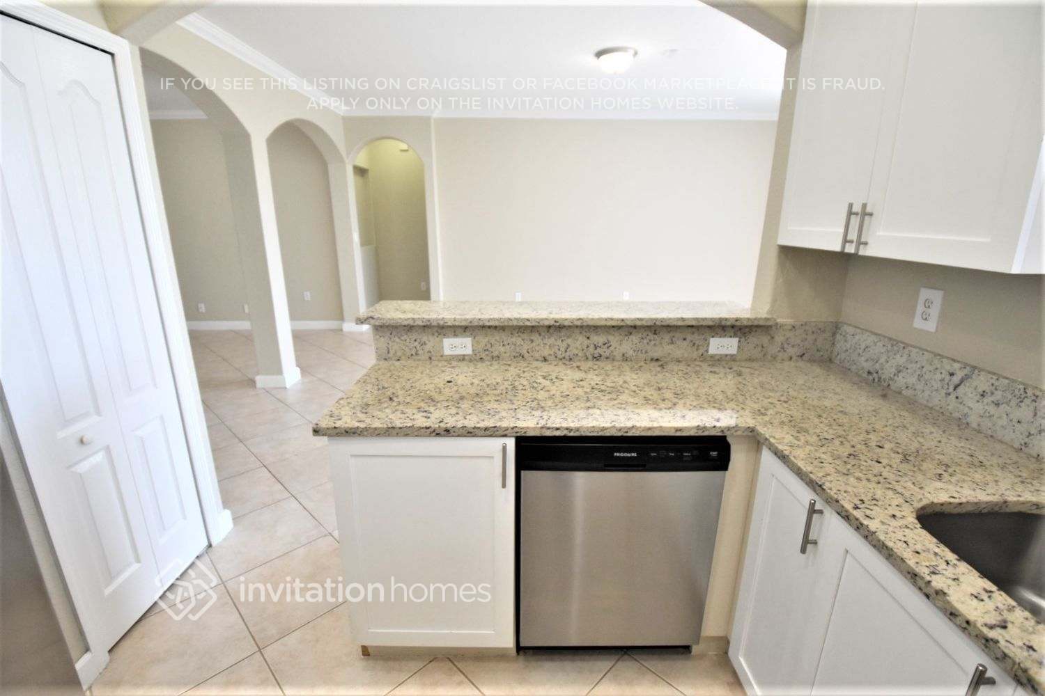 Building Photo - 1201 SW 144th Ct