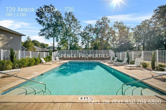 Building Photo - 720 Arbor Lake Dr
