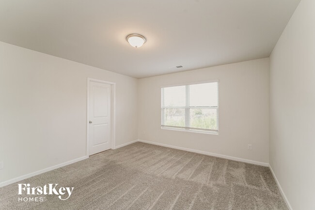Building Photo - 5431 Cobblestone Glen Dr