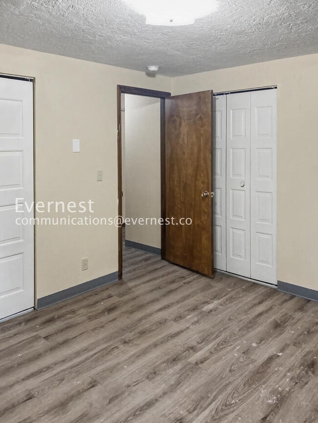 Building Photo - 88026 9th St