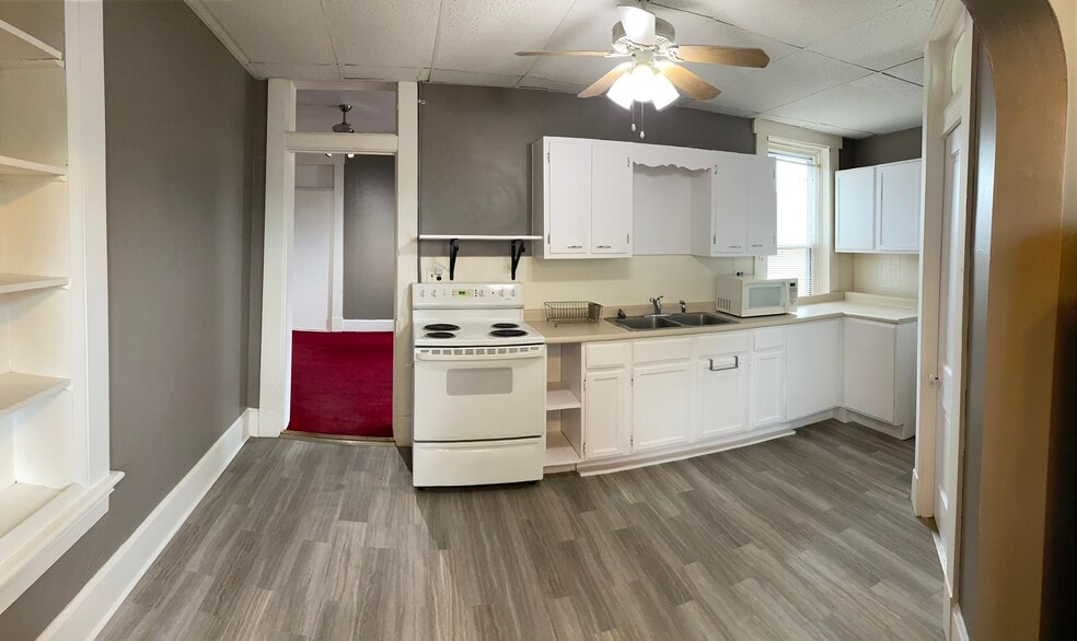 Building Photo - 510 N Ewing St