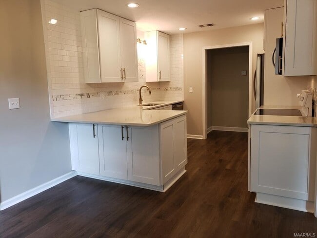 Building Photo - 87 Mountain View Ct