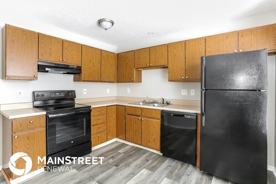 Building Photo - 2980 Blue Moon Dr