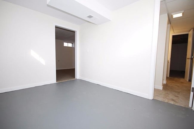 Building Photo - 1509 Bel Air Dr