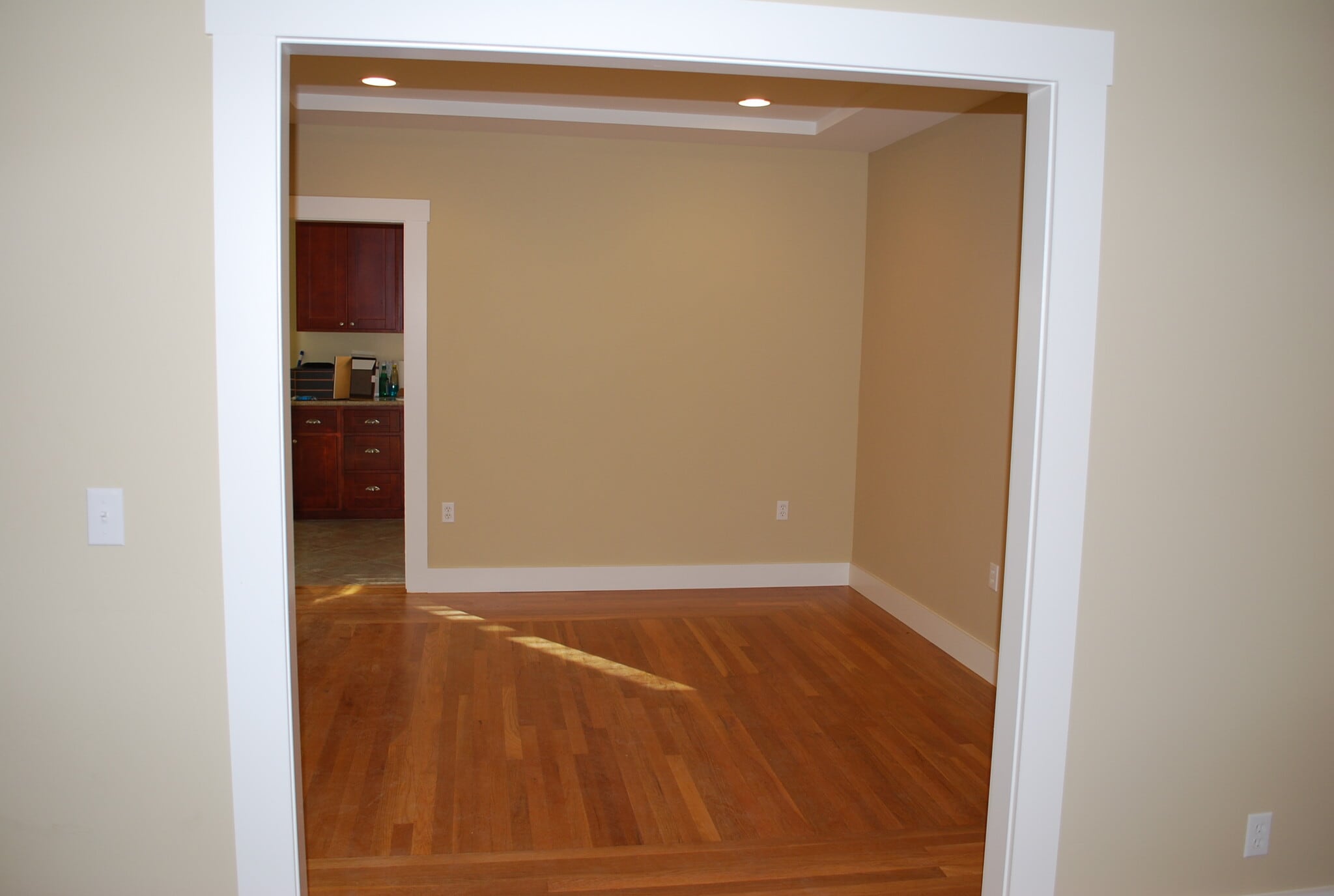 Family Room to Dining Room - 869 Harding Ave
