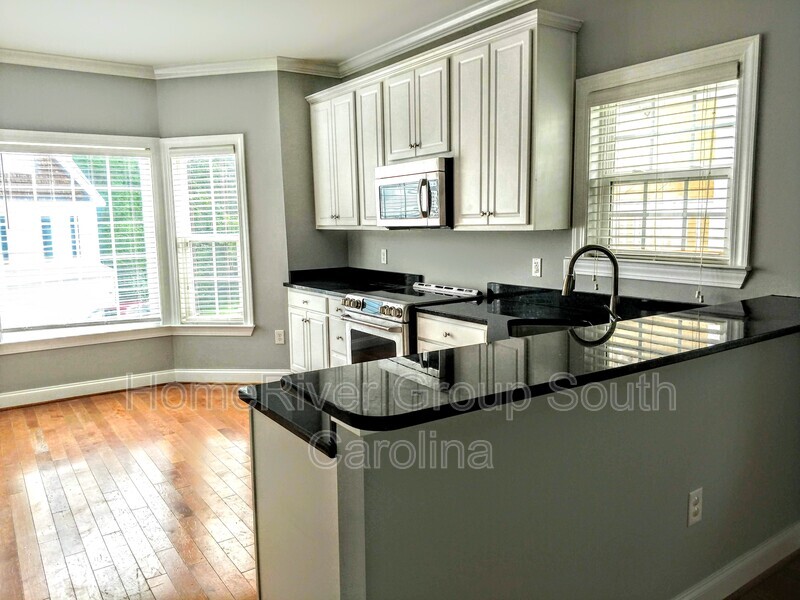 Building Photo - 220 Canal Pl Dr