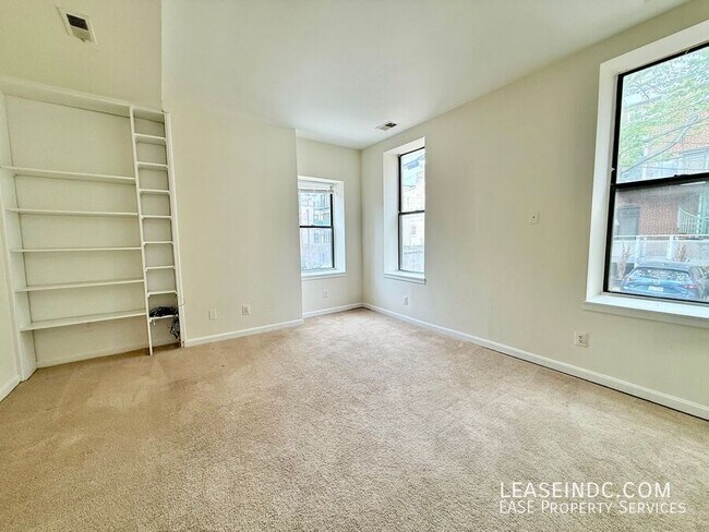 Building Photo - 1532 15th St NW