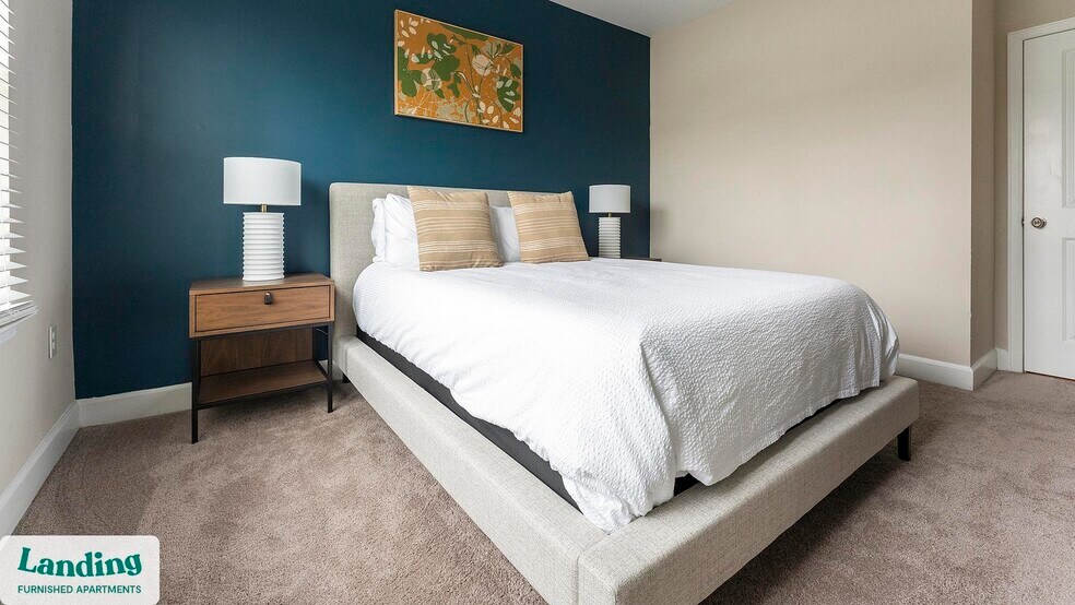 Building Photo - 195 N Creek Dr