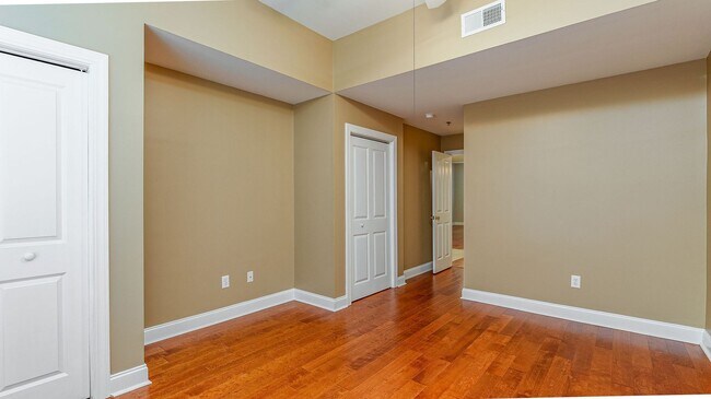 Building Photo - 2 Bedroom 2 Bath Condo in Indigo Hall at Hope Plantation - Johns Island