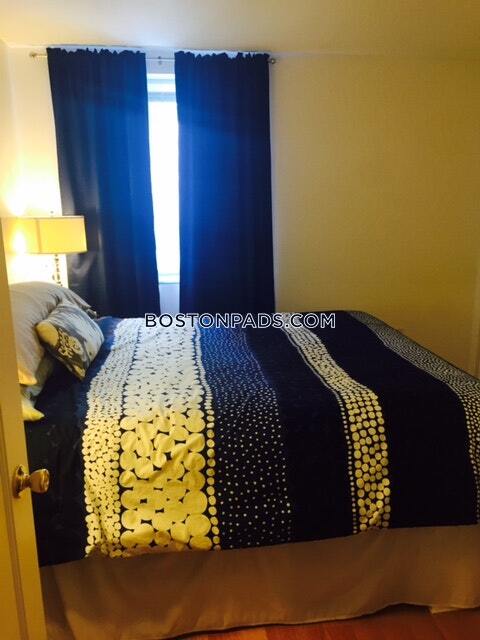 Building Photo - 43 May St