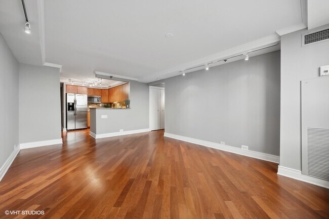 Building Photo - 474 N Lake Shore Dr