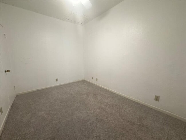 Building Photo - 309 Guadalupe St