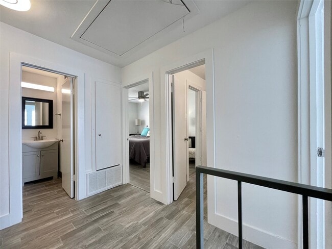 Building Photo - 1801 Huldy St