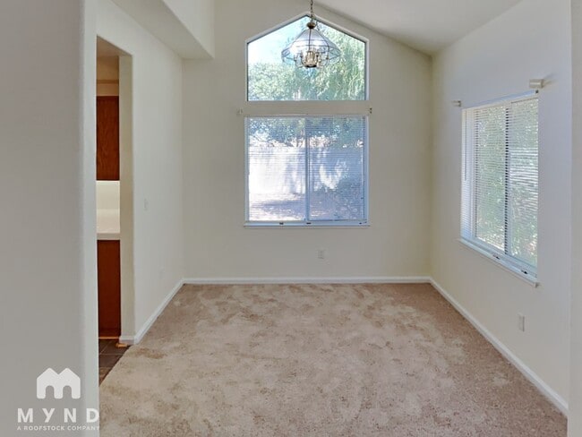 Building Photo - 5053 Moccasin Way