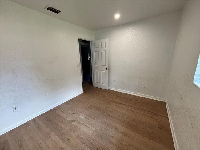 Building Photo - 205 S Chandler Ave