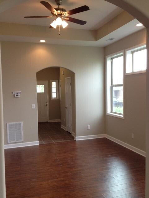 Building Photo - 3305 Sweet Clover Ln