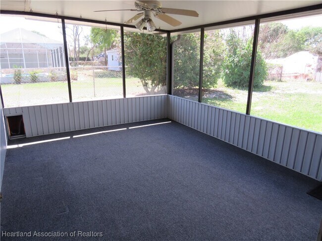 Building Photo - 3307 Healey St