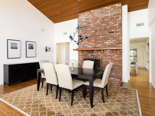 Building Photo - 4 Bed in Palos Verdes Estate • Valmonte Neighborhood