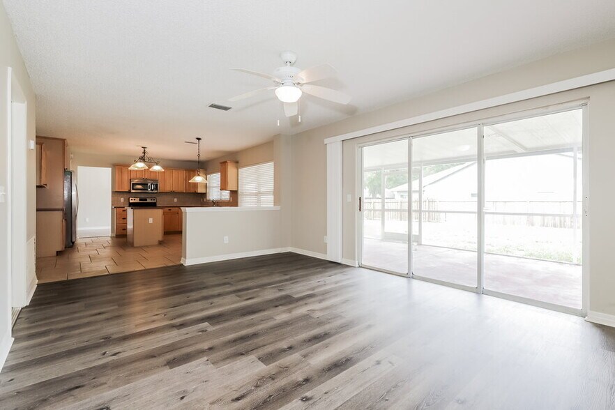 Building Photo - 2601 Berryvine Pl