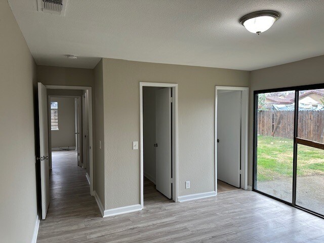 Building Photo - Stockton 3 Bedroom, 2 Bathroom, plus Bonus Room Home