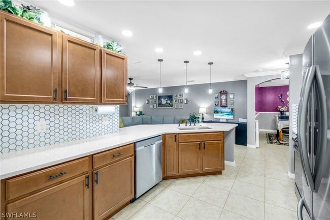 Building Photo - 740 Evening Shade Ln