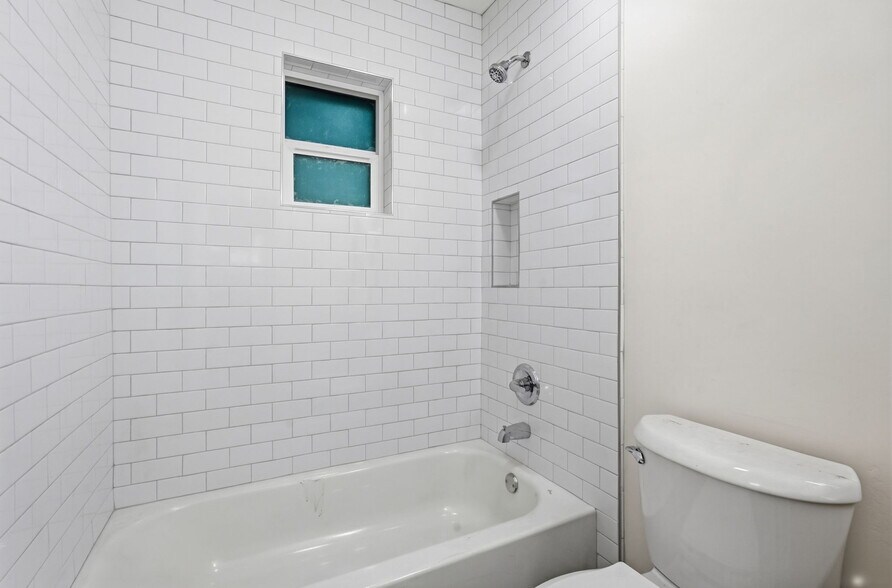 Building Photo - 1801 N 18th St