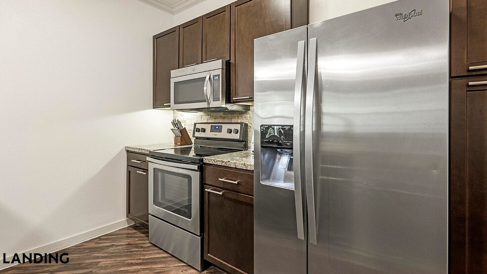 Building Photo - 10800 Lakeline Blvd