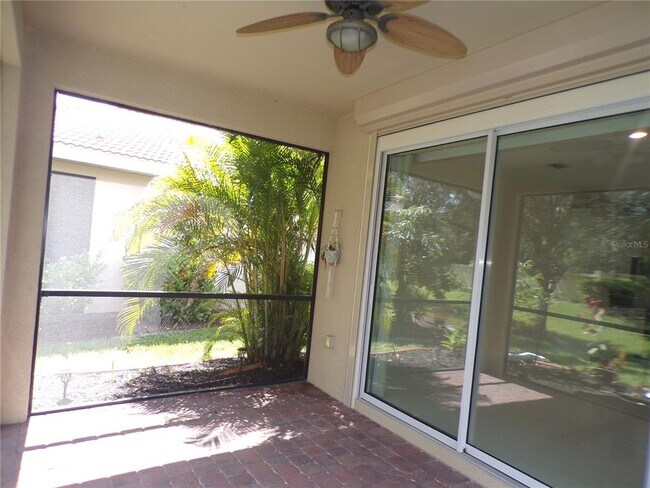 Building Photo - 6200 Falcon Lair Dr