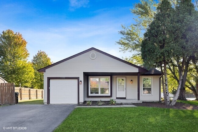 Primary Photo - 2108 Navarone Dr