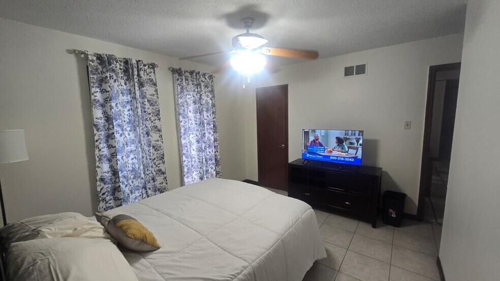 Building Photo - 3830 Brandywine Cove