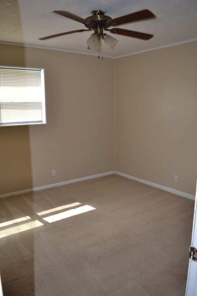 Building Photo - 138 Cypress Cir