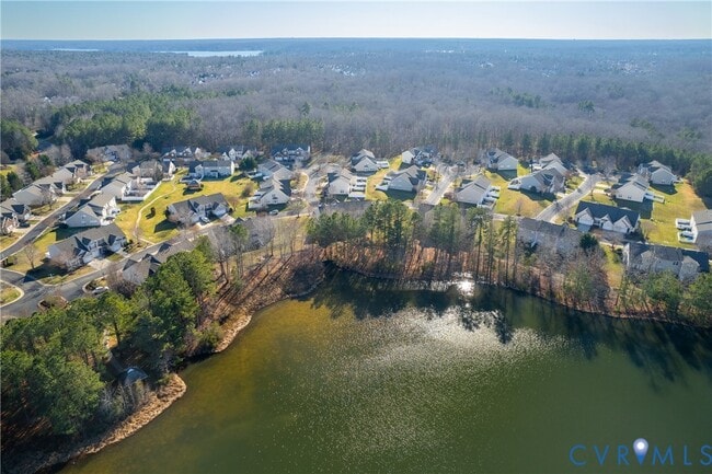 Building Photo - 14924 Watermill Lake Trail