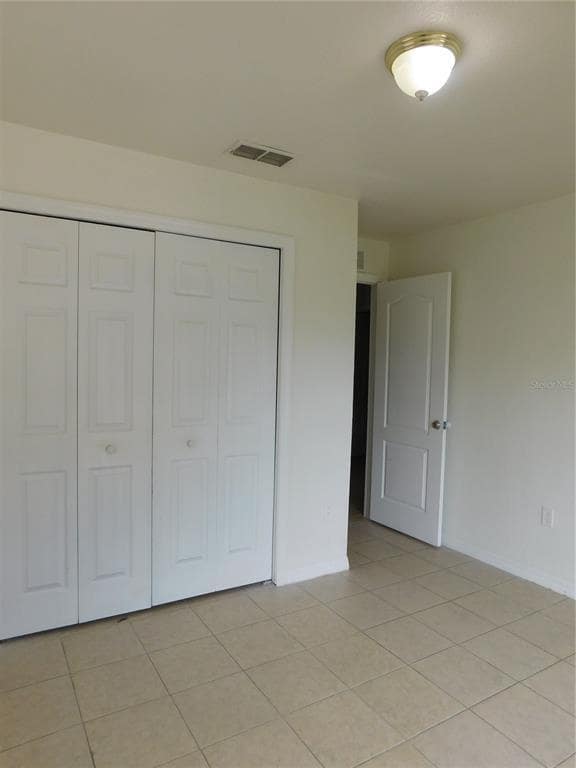 Building Photo - 756 Camel Ct