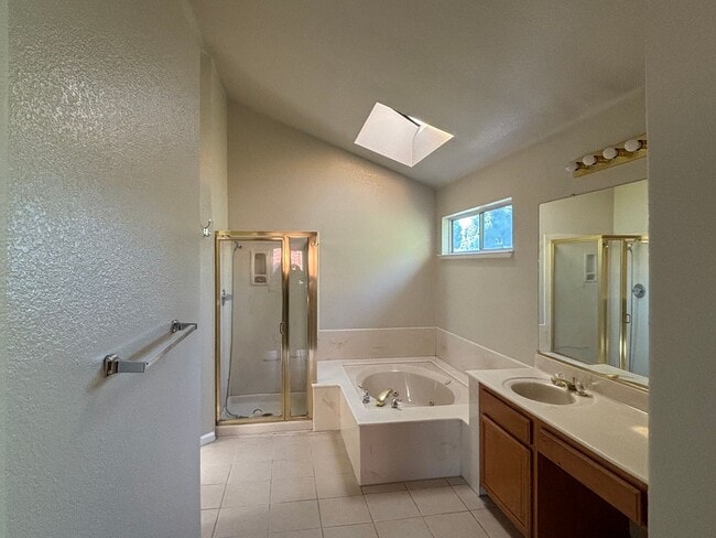 Building Photo - 5021 Chaparral Ct