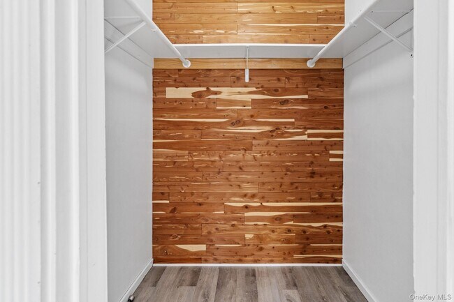 Building Photo - 220 Montauk Hwy